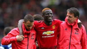 Eric Baily sẽ nghỉ hết mùa giải sau chấn thương 2 Eric Bailly